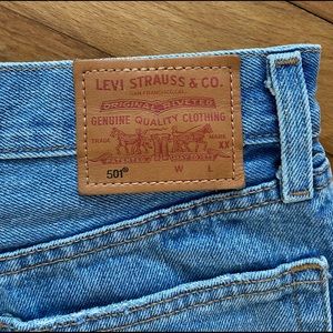 Like New Levis 501 high waisted shorts